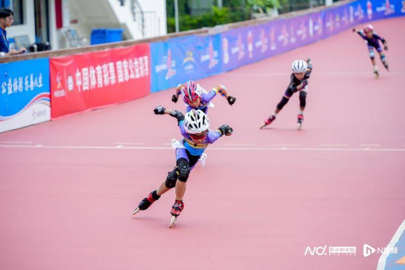 九游登录入口-速度滑轮漂流：轮上的都市运动
