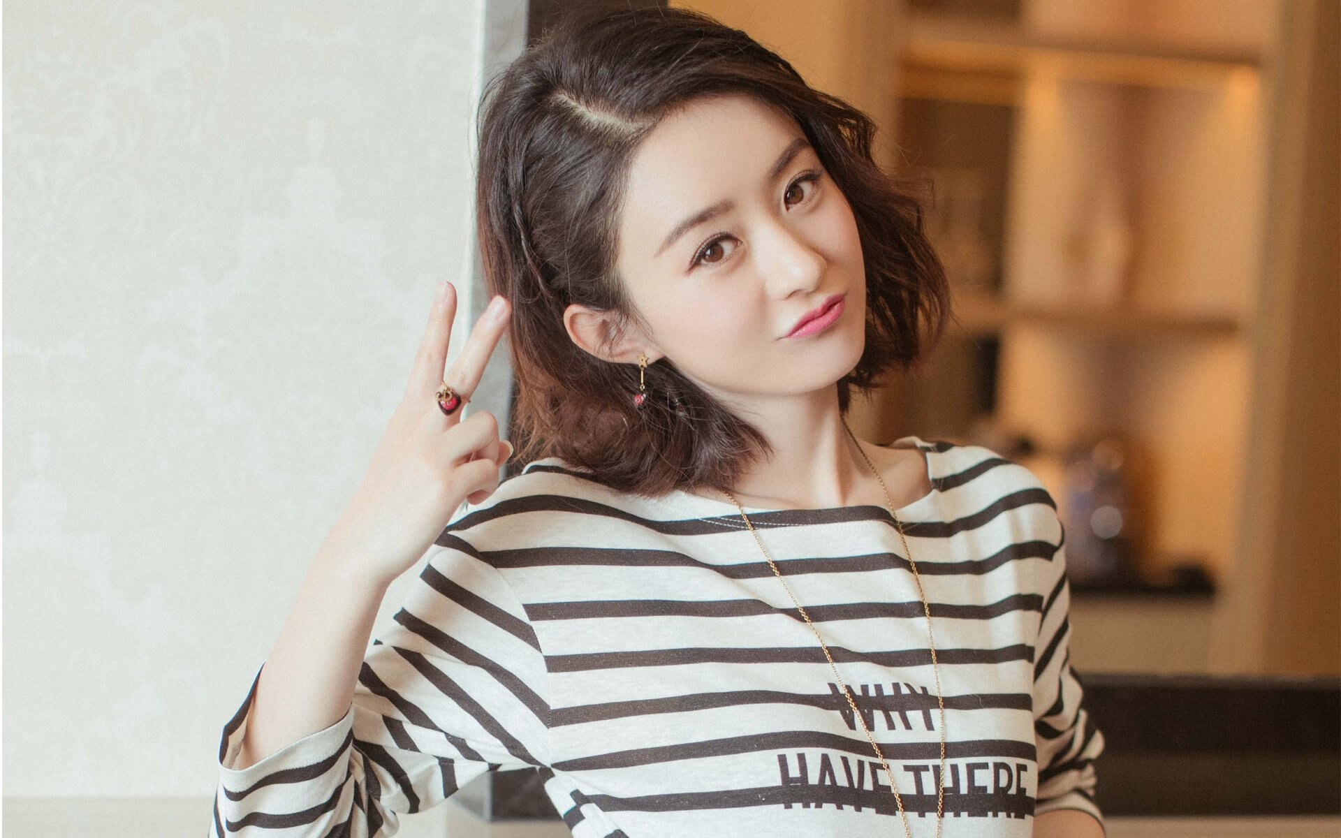 足球运动在发展中国家的普及速度加快，区域合作不断增强，足球运动发展现状与研究