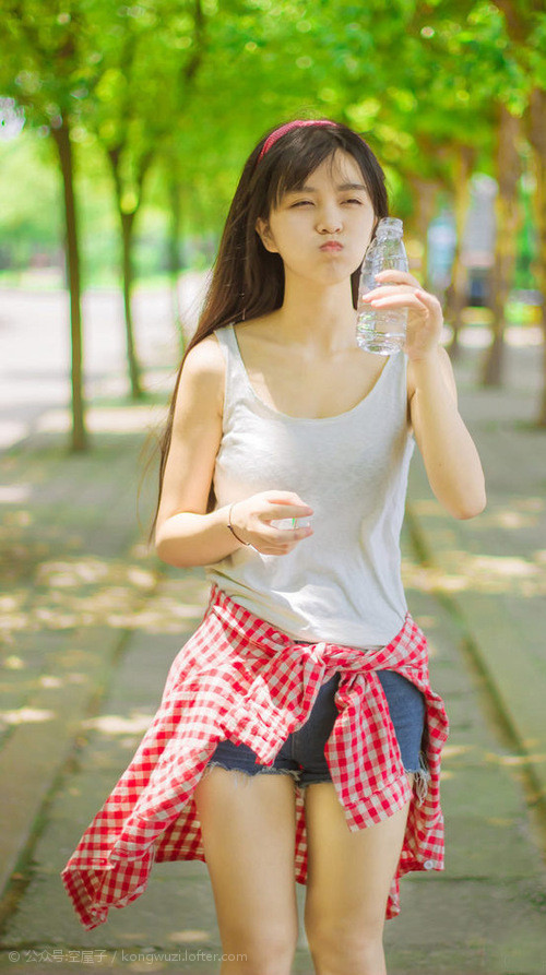 马刺小前锋完成赛季首个双双数据,马刺队小前锋