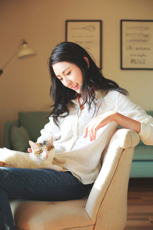 黄蜂突破强敌阻击拉梅洛智商篮球助攻如潮，黄蜂riller